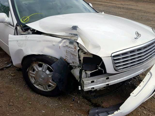 1G6KD54Y34U160658 - 2004 CADILLAC DEVILLE WHITE photo 9