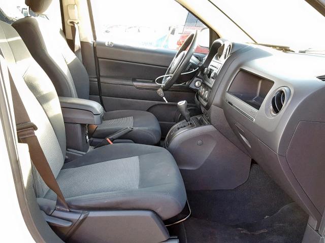 1J4NF1FB0BD136380 - 2011 JEEP COMPASS SP 白色 照片 5