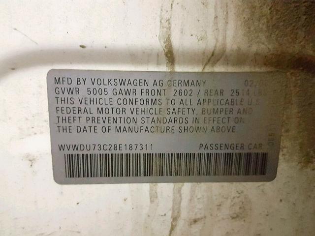 WVWDU73C28E187311 - 2008 VOLKSWAGEN PASSAT VR6 WHITE photo 10