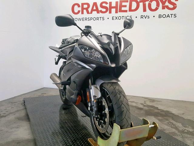 JYARJ16Y2GA011511 - 2016 YAMAHA YZFR6 C GRAY photo 16