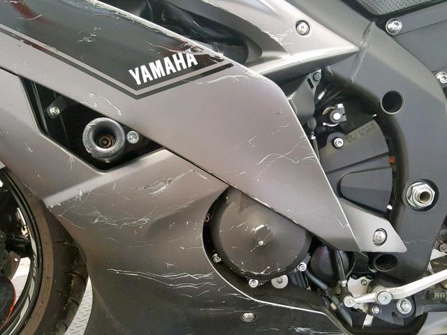 JYARJ16Y2GA011511 - 2016 YAMAHA YZFR6 C GRAY photo 6