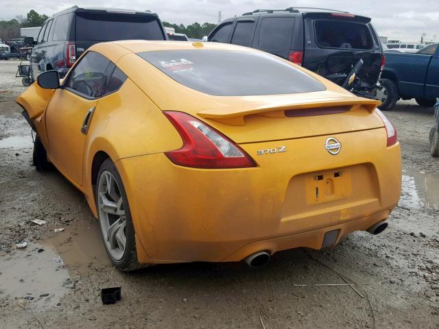 JN1AZ44E29M402148 - 2009 NISSAN 370Z YELLOW photo 3