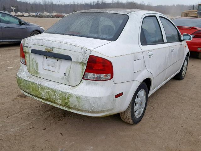 KL1TJ52684B216186 - 2004 CHEVROLET AVEO LS WHITE photo 4