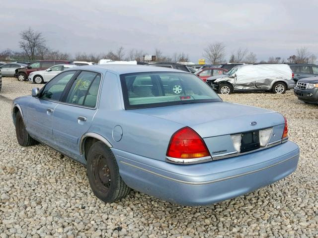 2FAFP73W4XX154064 - 1999 FORD CROWN VICT BLUE photo 3