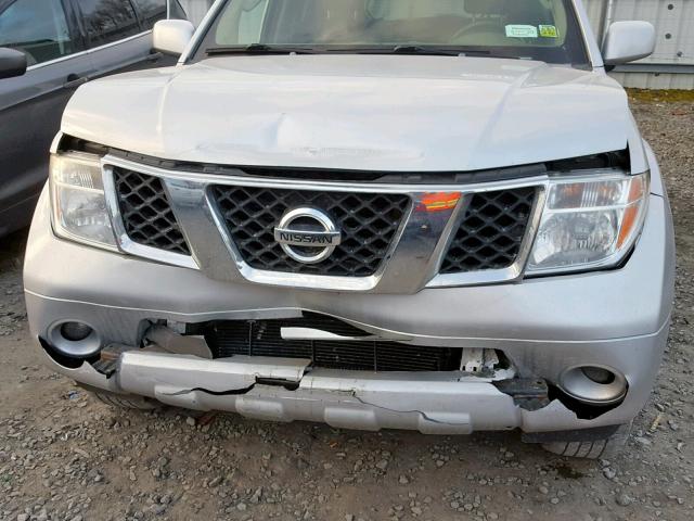 5N1AR18W77C604951 - 2007 NISSAN PATHFINDER SILVER photo 7