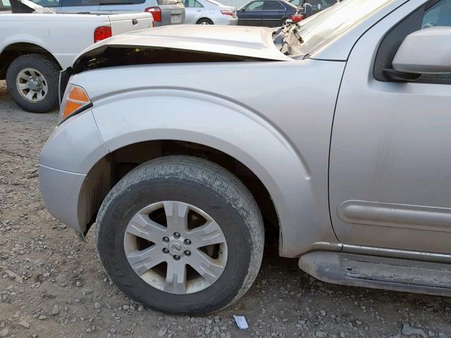 5N1AR18W77C604951 - 2007 NISSAN PATHFINDER SILVER photo 9