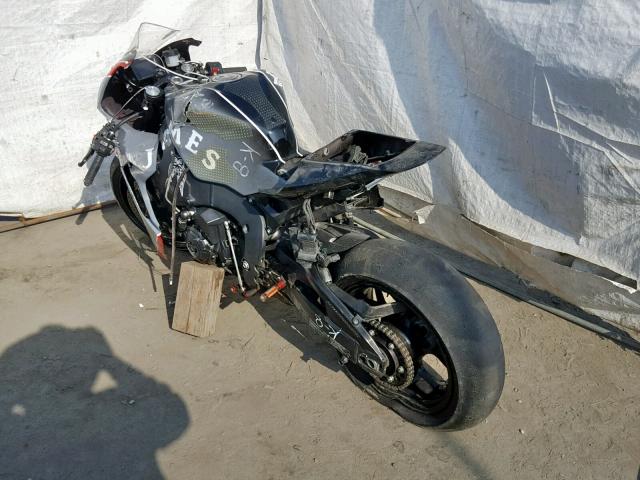 JH2SC7751HK000011 - 2017 HONDA CBR1000 RA TWO TONE photo 3