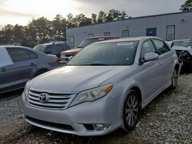 4T1BK3DBXBU406150 - 2011 TOYOTA AVALON BAS Argent photo 2