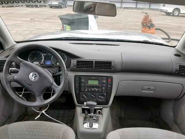 WVWPD63B23P055967 - 2003 VOLKSWAGEN PASSAT GLS GRAY photo 9