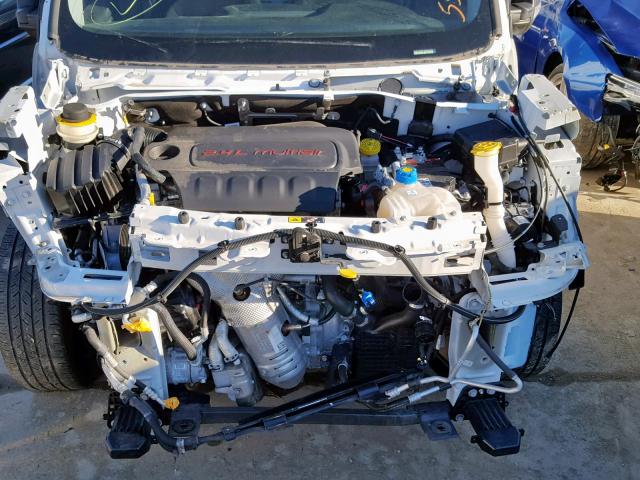 ZFBERFAB7H6E72676 - 2017 RAM PROMASTER 白色 照片 7