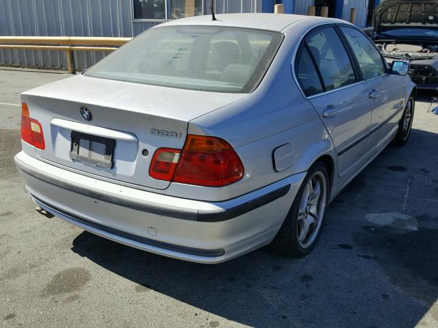 WBAAM5330XFR09730 - 1999 BMW 328I AUTOM SILVER photo 4