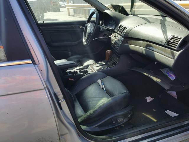 WBAAM5330XFR09730 - 1999 BMW 328I AUTOM SILVER photo 5