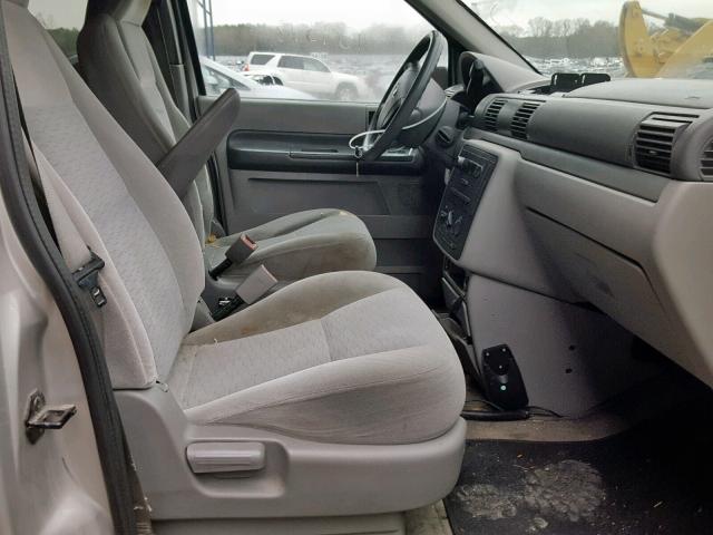 2FMZA50665BA53602 - 2005 FORD FREESTAR S SILVER photo 5