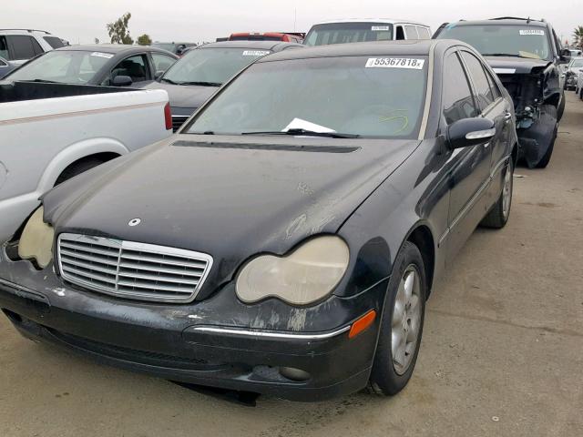 WDBRF61J51F030723 - 2001 MERCEDES-BENZ C 240 BLACK photo 2