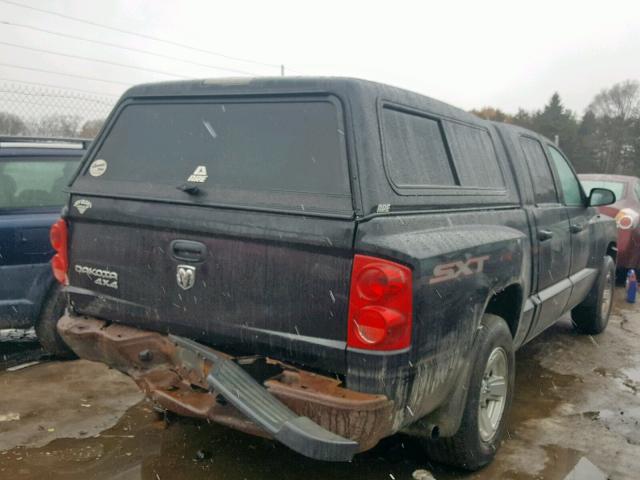 1D7HW38K78S528598 - 2008 DODGE DAKOTA SXT BLACK photo 4