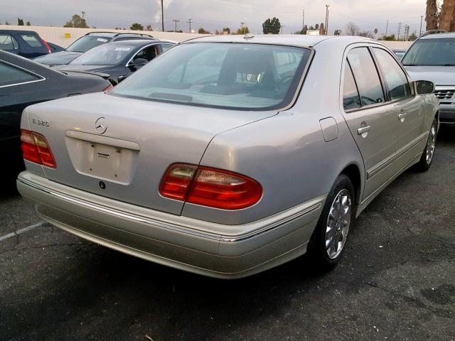 WDBJF65J9YA985104 - 2000 MERCEDES-BENZ E 320 SILVER photo 4