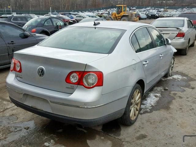 WVWFU73C76P158493 - 2006 VOLKSWAGEN PASSAT 3.6 SILVER photo 4