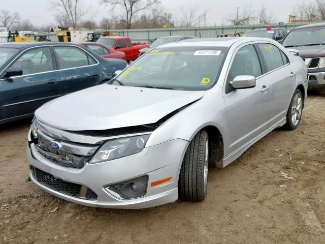 3FAHP0KC8BR173098 - 2011 FORD FUSION SPO SILVER photo 2