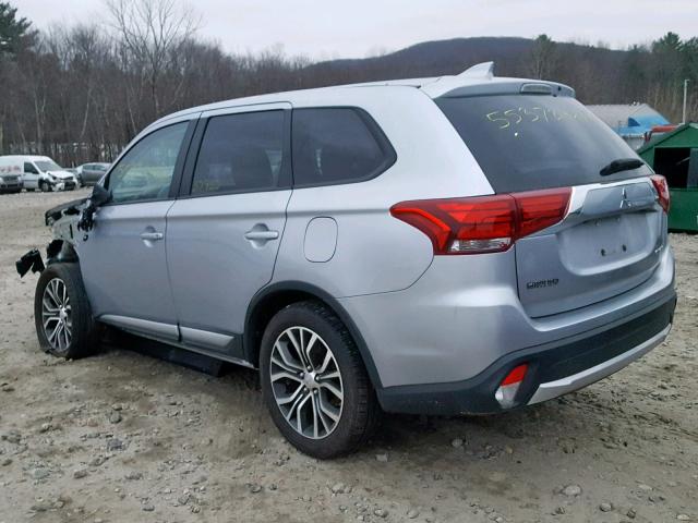 JA4AZ2A36HZ022584 - 2017 MITSUBISHI OUTLANDER SILVER photo 3