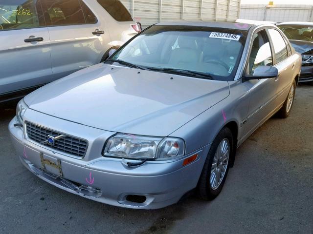 YV1TS92D041335507 - 2004 VOLVO S80 SILVER photo 2