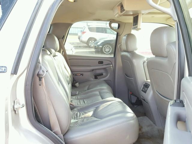 1GKEK13T65R275102 - 2005 GMC YUKON TAN photo 6