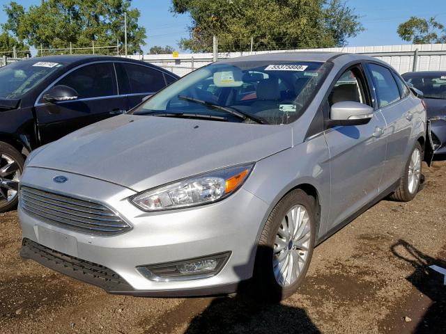 1FADP3J24JL283250 - 2018 FORD FOCUS TITA SILVER photo 2