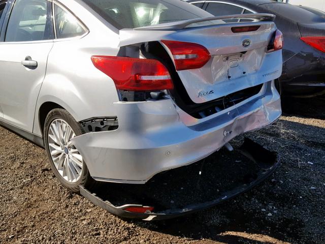 1FADP3J24JL283250 - 2018 FORD FOCUS TITA SILVER photo 9