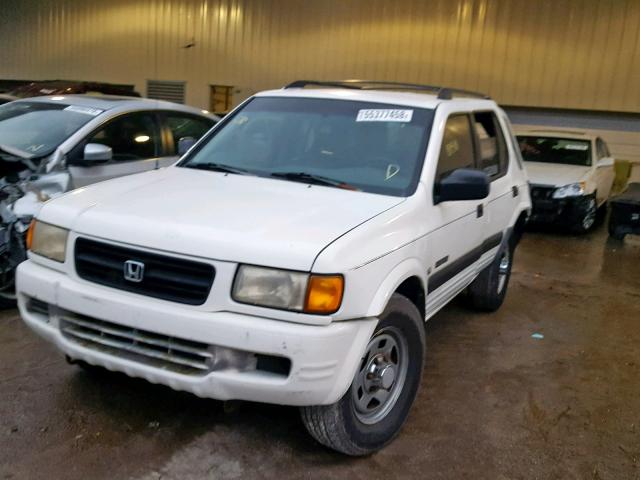 4S6CK58W4W4408115 - 1998 HONDA PASSPORT E თეთრი ფოტო 2