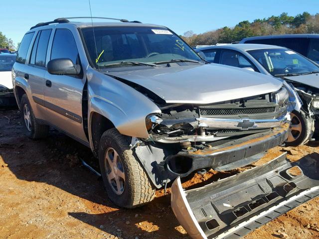 1GNDT13S542346784 - 2004 CHEVROLET TRAILBLAZE SILVER photo 1