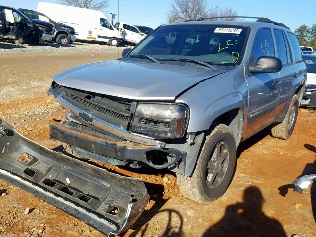 1GNDT13S542346784 - 2004 CHEVROLET TRAILBLAZE SILVER photo 2