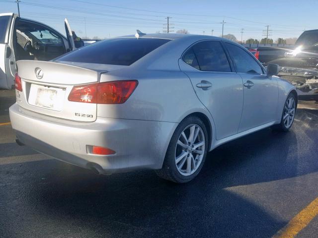 JTHBK262475026376 - 2007 LEXUS IS 250 SILVER photo 4