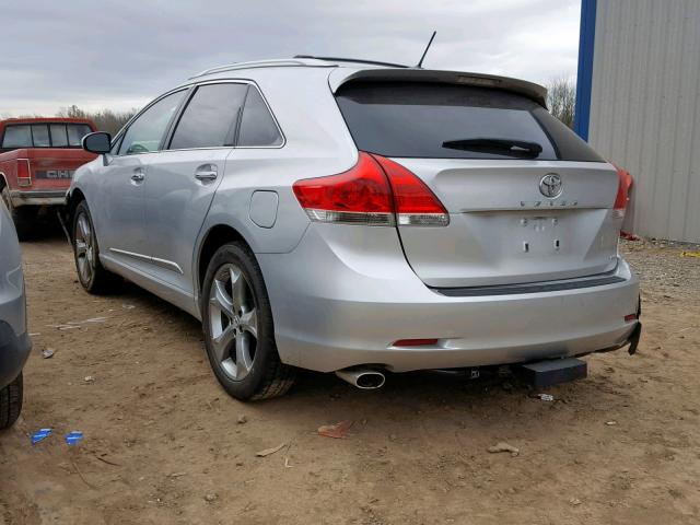 4T3BK3BB9AU045499 - 2010 TOYOTA VENZA BASE SILVER photo 3