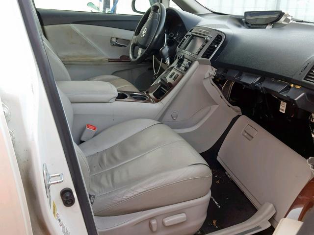 4T3BK3BB2BU050349 - 2011 TOYOTA VENZA BASE WHITE photo 5