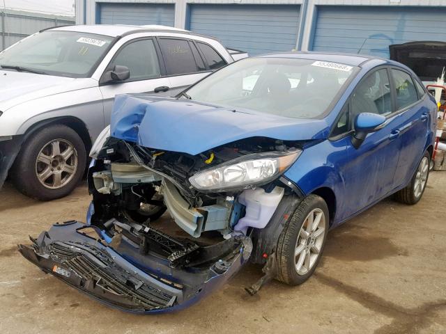 3FADP4BJ1JM103992 - 2018 FORD FIESTA SE BLUE photo 2