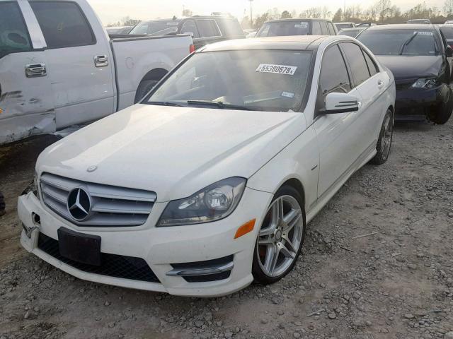 WDDGF4HB7CR223085 - 2012 MERCEDES-BENZ C 250 WHITE photo 2