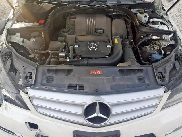 WDDGF4HB7CR223085 - 2012 MERCEDES-BENZ C 250 WHITE photo 7