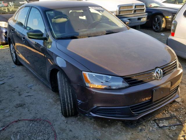 3VW2K7AJ6EM312375 - 2014 VOLKSWAGEN JETTA BASE Շագանակագույն լուսանկար 1