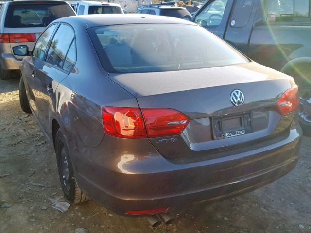 3VW2K7AJ6EM312375 - 2014 VOLKSWAGEN JETTA BASE Շագանակագույն լուսանկար 3