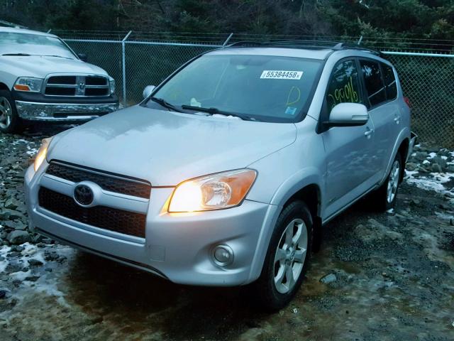 JTMBF31V09D000900 - 2009 TOYOTA RAV4 LIMIT SILVER photo 2