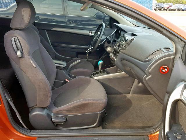 KNAFW6A32A5261328 - 2010 KIA FORTE SX ORANGE photo 5