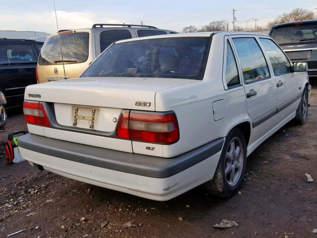 YV1LS5556T1314592 - 1996 VOLVO 850 BASE WHITE photo 4