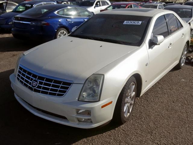 1G6DW677870177026 - 2007 CADILLAC STS WHITE photo 2