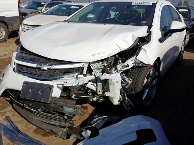 1G1RE6E43DU149677 - 2013 CHEVROLET VOLT WHITE photo 2