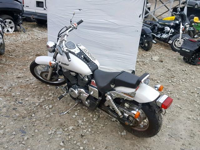 JH2RC44063M705485 - 2003 HONDA VT750 DC WHITE photo 3