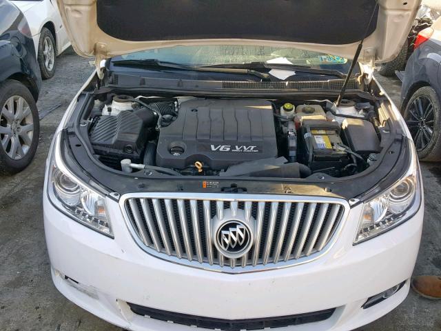 1G4GE5ED2BF361346 - 2011 BUICK LACROSSE C WHITE photo 7