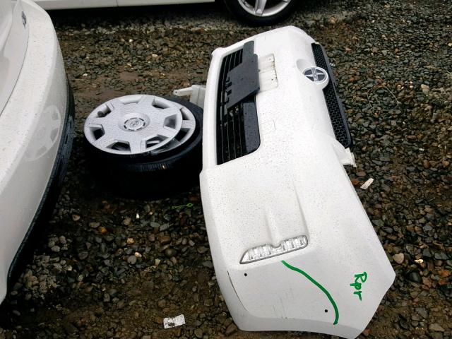 JTLZE4FE9DJ032095 - 2013 TOYOTA SCION XB 白色 照片 9