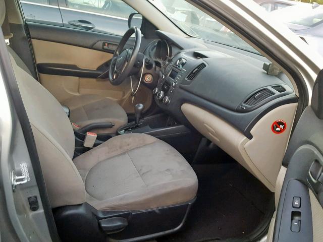 KNAFU4A20A5113096 - 2010 KIA FORTE EX GRAY photo 5