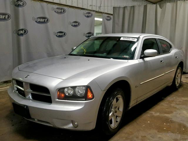 2B3CA3CV4AH263917 - 2010 DODGE CHARGER SX SILVER photo 2