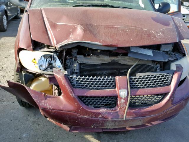 1B4GP453X2B650642 - 2002 DODGE CARAVAN SP RED photo 9