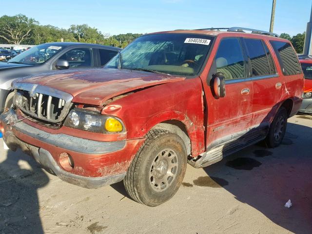 5LMRU27L1WLJ46611 - 1998 LINCOLN NAVIGATOR Қызыл фото 2
